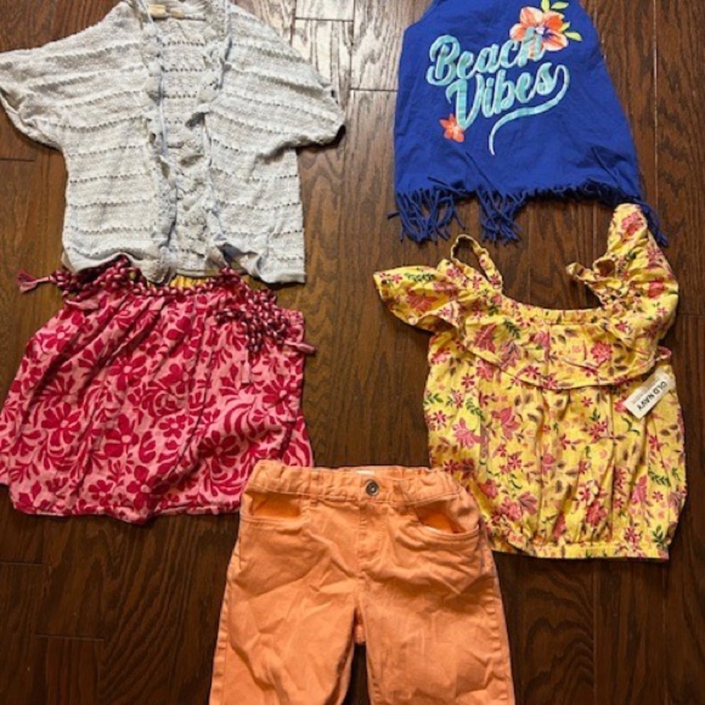 Girls bundle - Picture 3 of 5